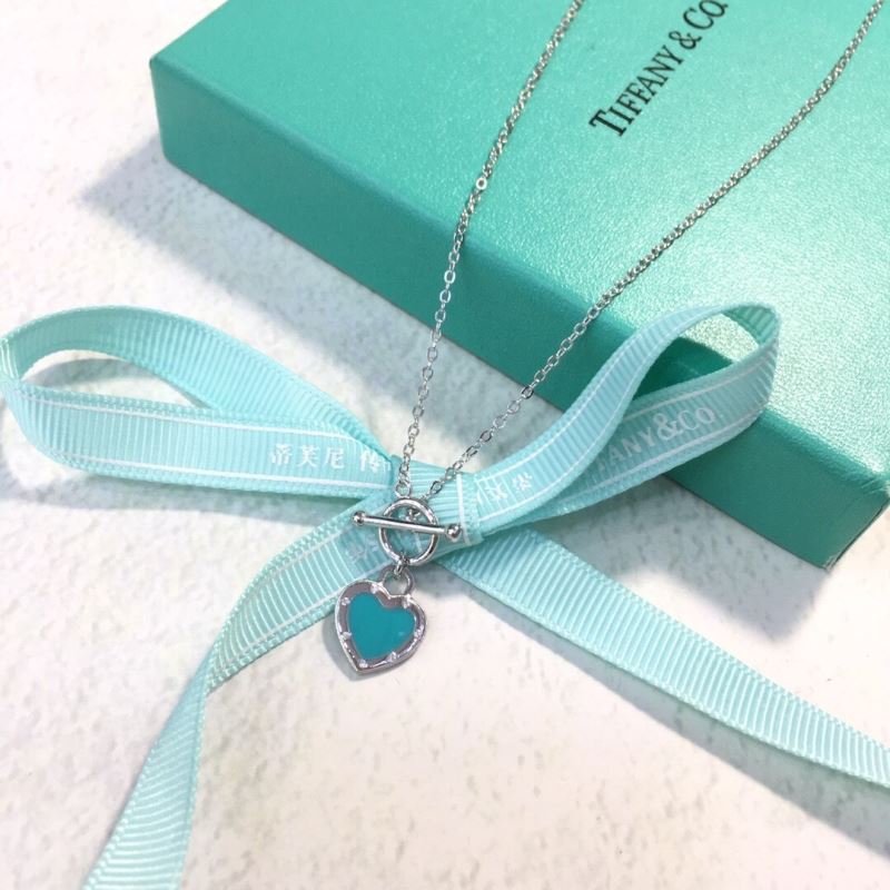 T*f*ny necklaces